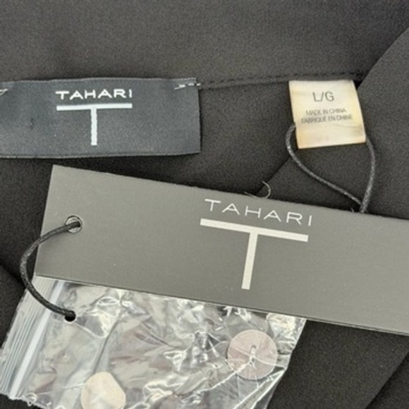 Tahari Black Pleated Puff Balloon Sleeve Button Up Shirt Womens L - Picture 3 of 8